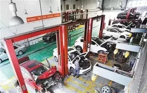 驚天秘聞: 開(kāi)車(chē)去4S店做保養(yǎng)要花多少錢(qián)？