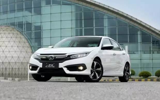 養(yǎng)眼+給力，第十代CIVIC（思域）才是年輕人標(biāo)配